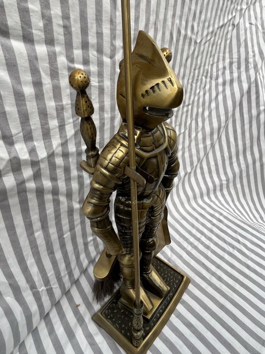 Akcesoria kominkowe mosiężne rycerz Antyk Vintage dokoracja