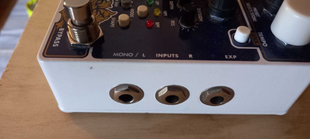 ModRex Polyrythmic modulater by Electro-Harmonix