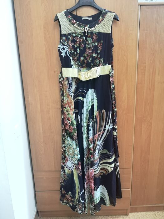 Новое нарядное летнее платье вечернее