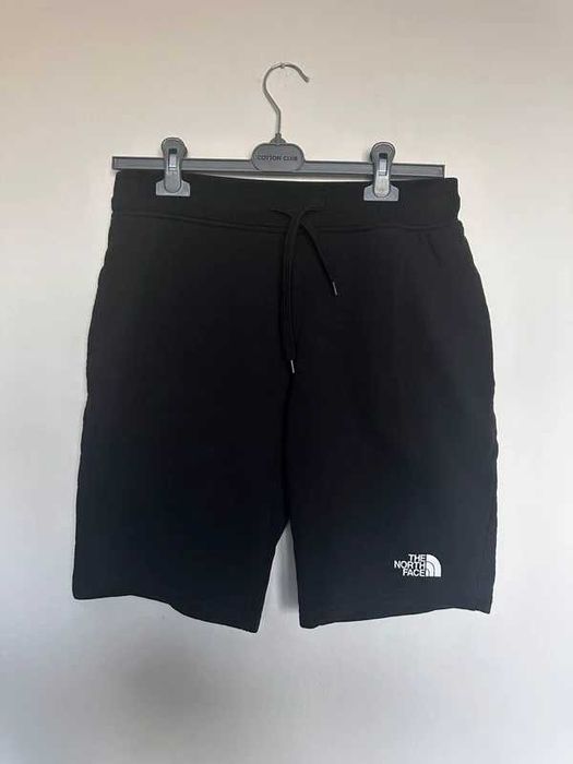 The North Face Krótkie Spodenki Dresowe Shorts Black M rok 2022