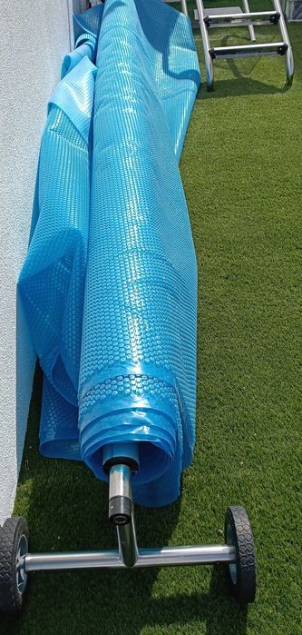 Carretel mais cobertura solar de piscinaReservado