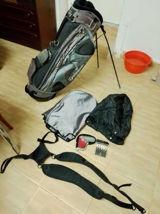 Saco golf TAYLORMADE com tripe e acessórios