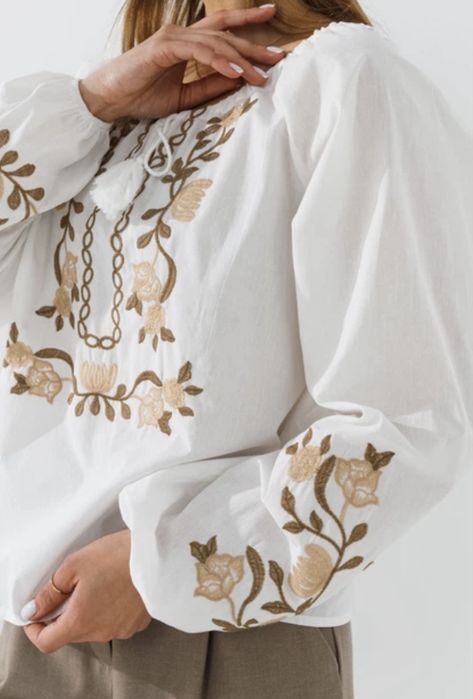 Жіночі вишиванки рoзмір L