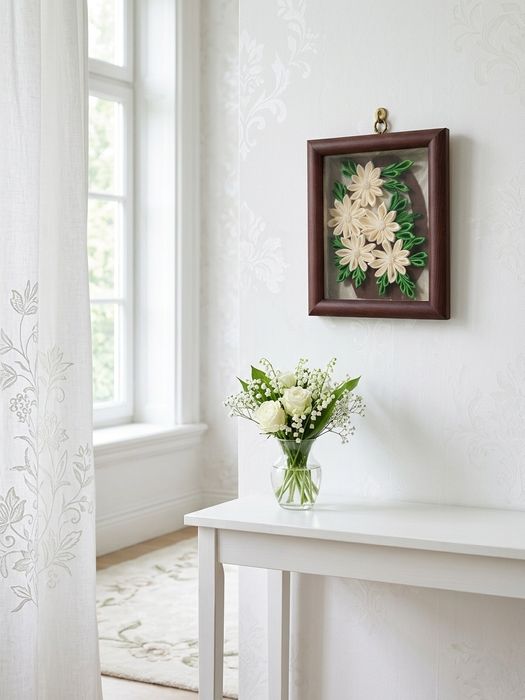 картины, вышитые крестиком, бисером и лентами