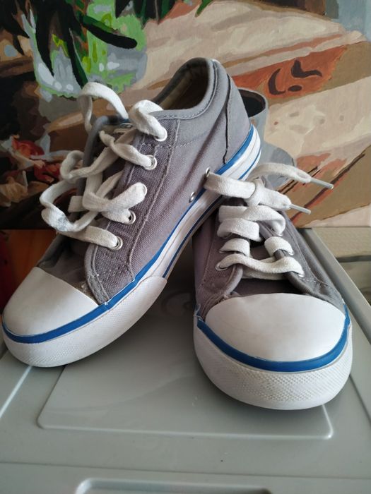 Кросівки -роліки фірмові