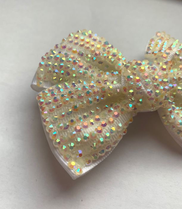 прикраси заколки-банти для волосся