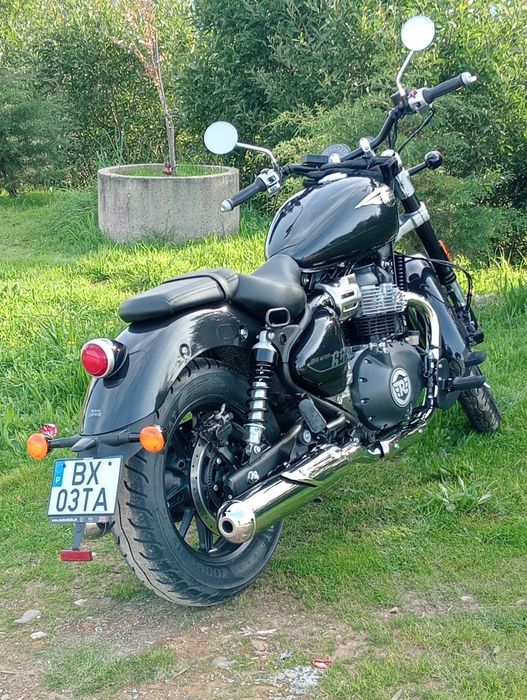 Royal Enfield Super Meteor 650