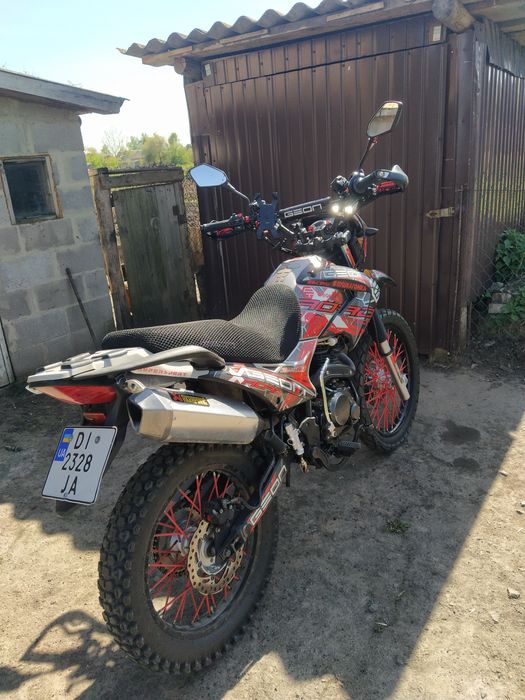В продажі Geon X-road 250