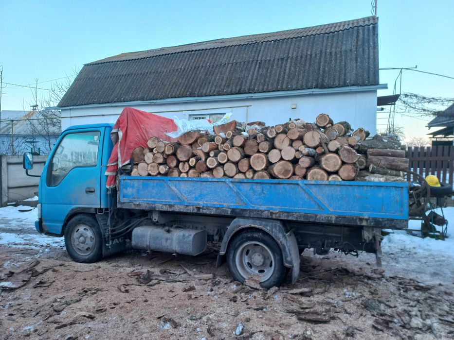 Дрова рубані сухий ДУБ.ЯСЕН,Акація,камінів,печі,мангалу від 1 складоме
