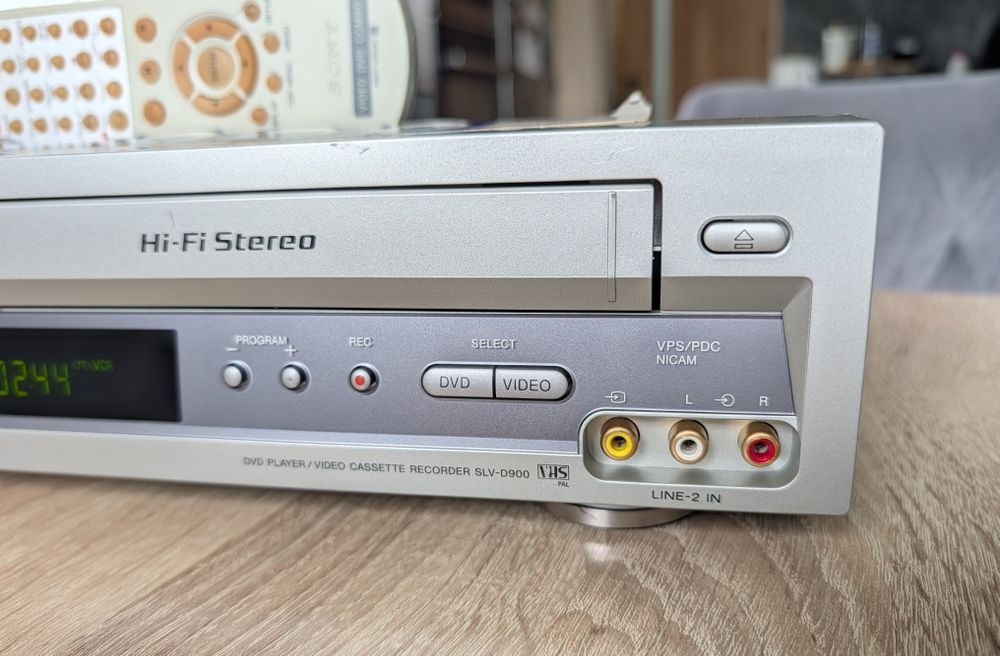 Sony SLV-D900E #Magnetowid VHS DVD #Combo #6HD #Hi-Fi Stereo #TriLogic # Pilot