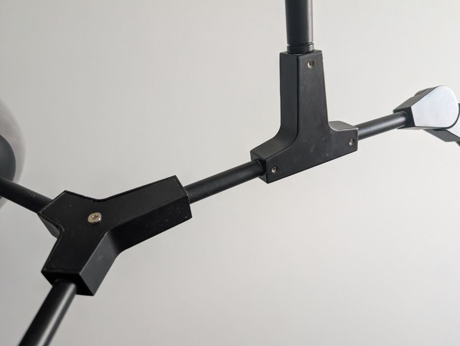 Lampa wisząca typu twig czarna 7 puntowa szkło