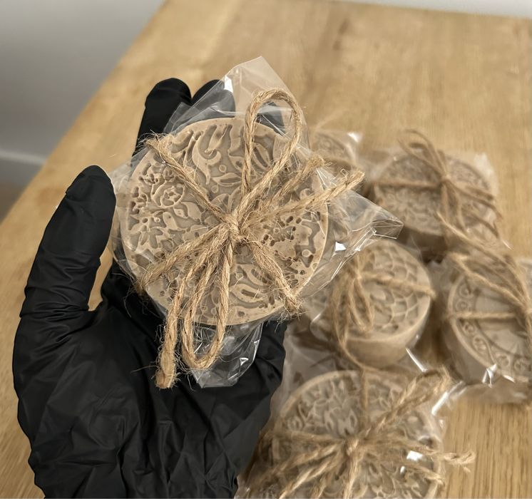 Naturalne Mydło Ręcznie Robione z Delikatnym Peelingiem Kawowym