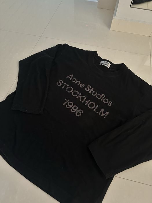 Acne studios