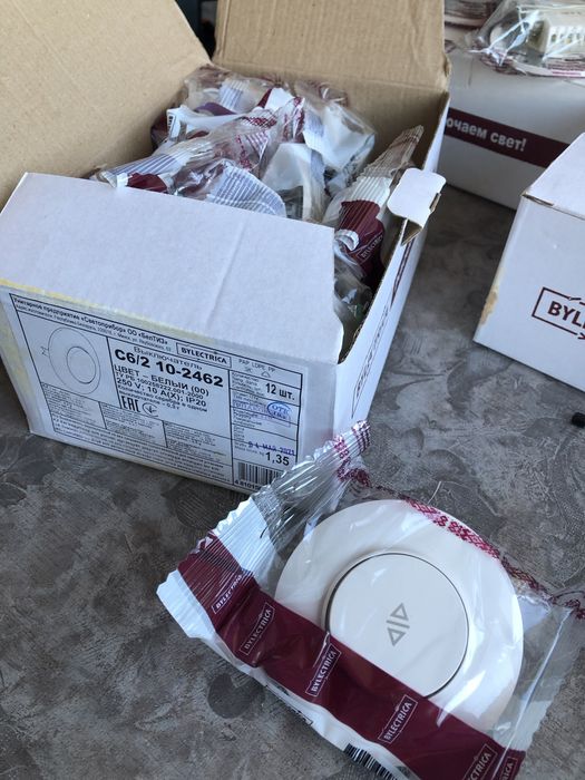 Круглі розетки вимикачі рамки ретро прованс bylectrica выключатели