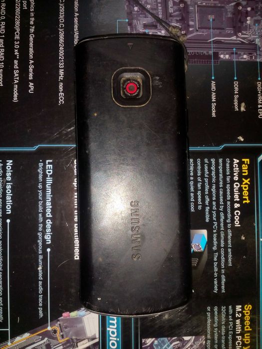 Мобильный телефон Samsung C-3010