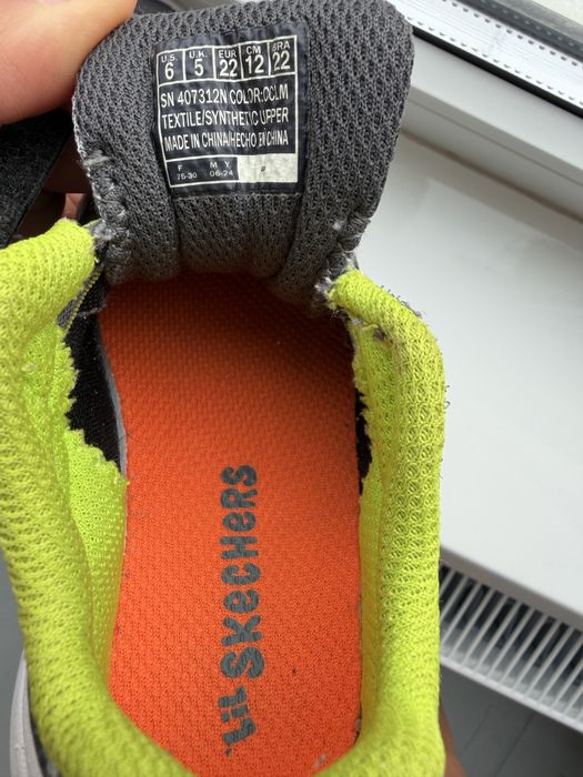 Продам Skechers 22 р
