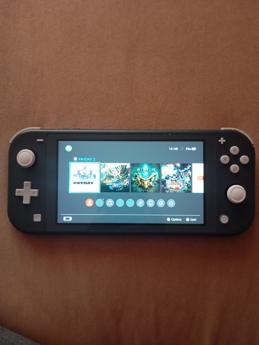 Nintendo Switch Lite z analogami Halla