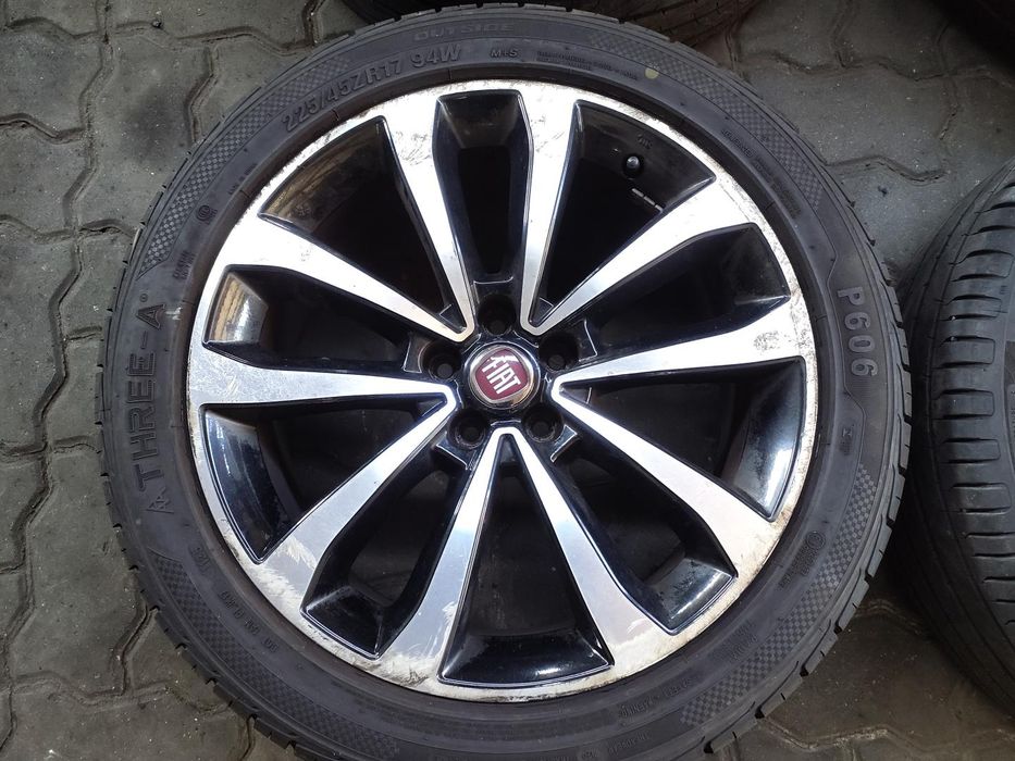 Jantes Fiat R17 Com Pneus 225/45 Furação 5X98
