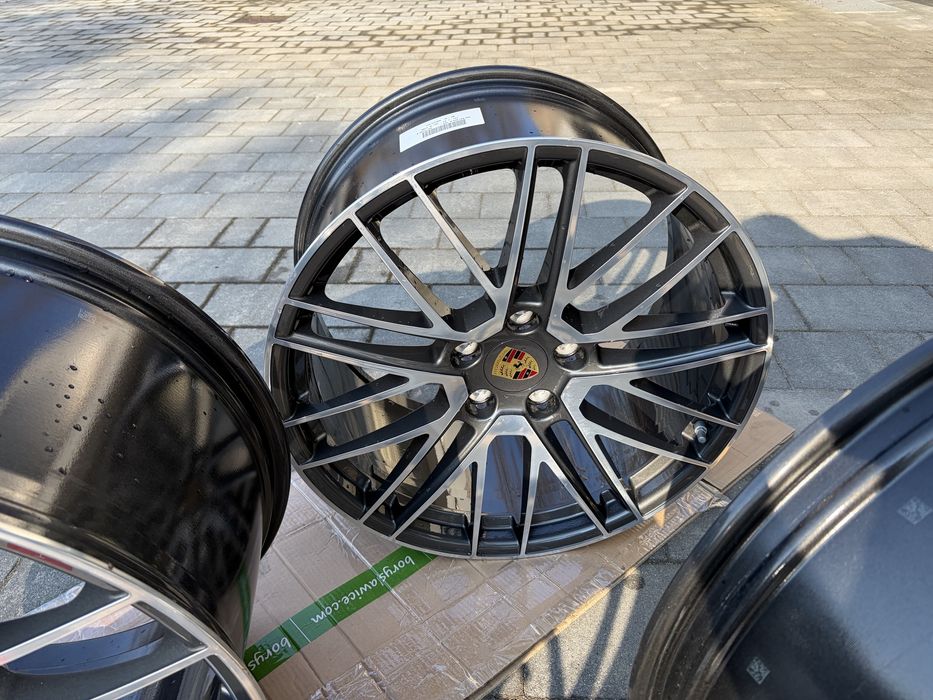 Nowe felgi do Porsche 911 922 Turbo S