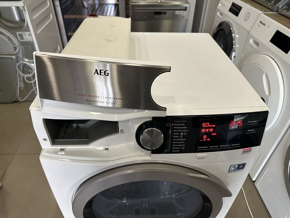 Сушильна машина AEG T8DE86685 (Німеччина) 8кг. Тепловий гасос. Лед