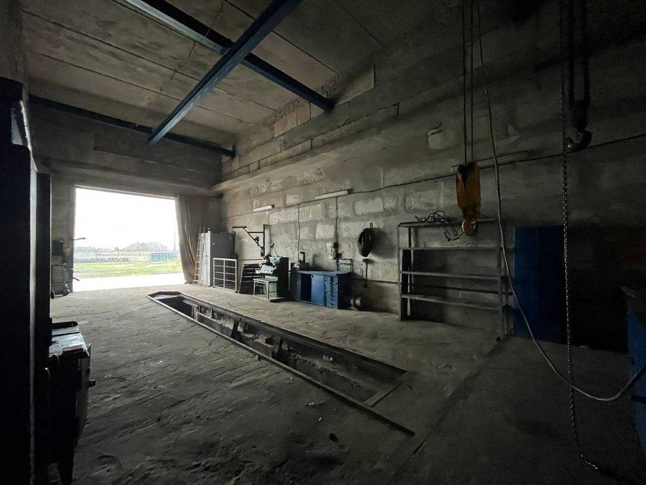 Оренда боксів/ окремого приміщення ТРАМПАРК