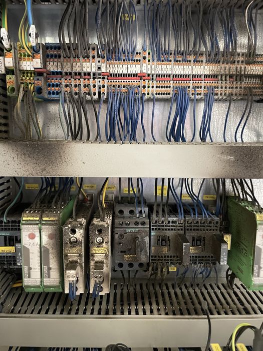 Czyszczenie Szaf Sterowniczych, mycie szafy elektrycznej