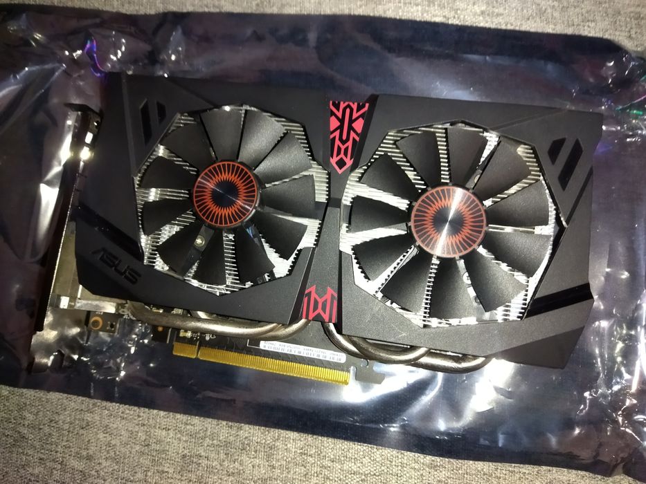Asus Strix GTX 960 DirectCU II OC 2GB