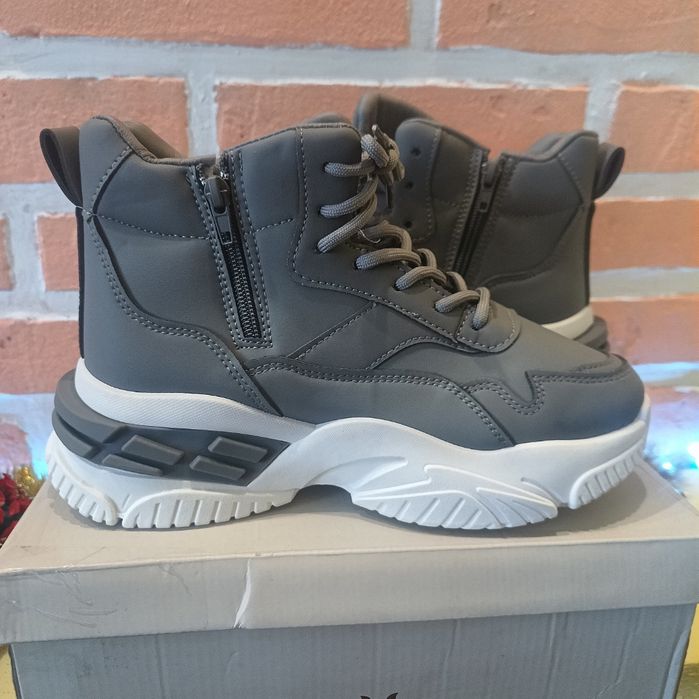 Черевики жіночі зимові 38