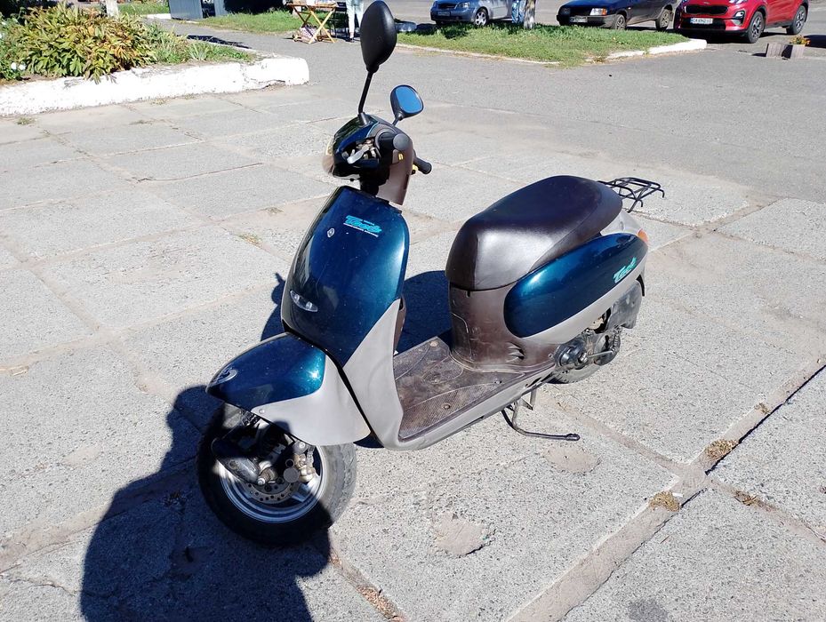 Продам скутер Хонда або обмін на авто з моєю доплатою