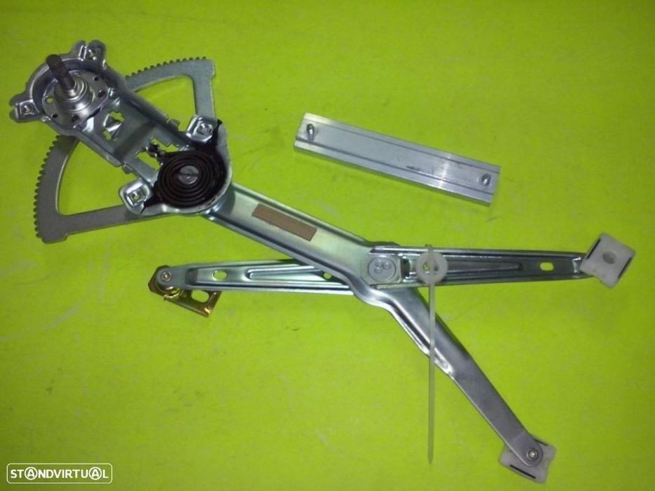 Elevador Manual Mercedes 190 W201 e 200D W124 (Novo)