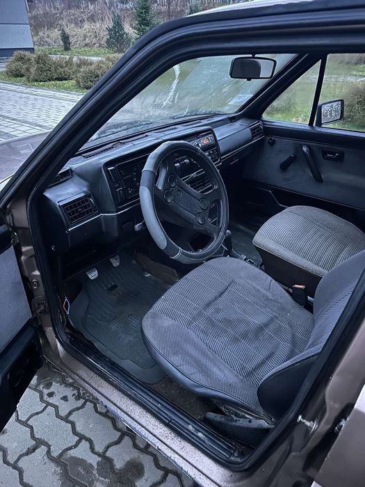 Дизельна 1.6 простий