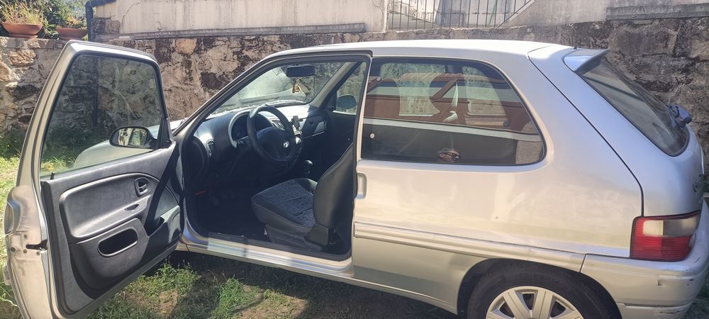 Vendo Citroen Saxo 1.1 — photo 2