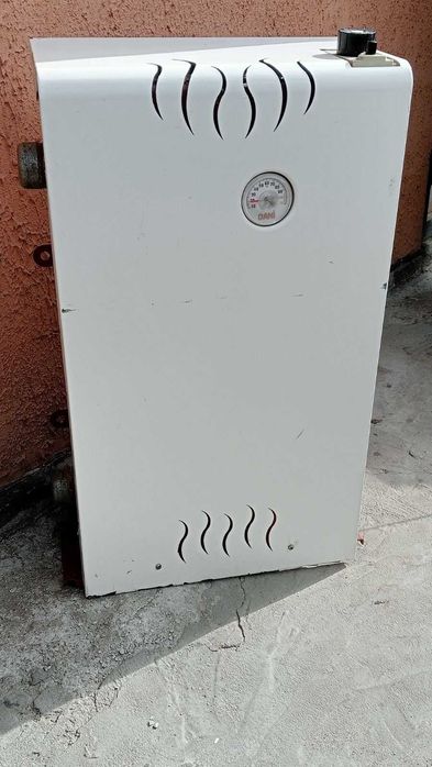 Газовий котел dani парапетний
