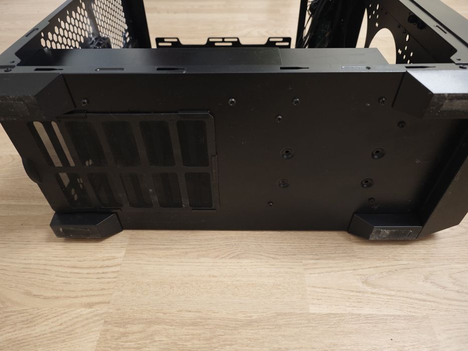 Продам корпус ПК Vinga Cobalt