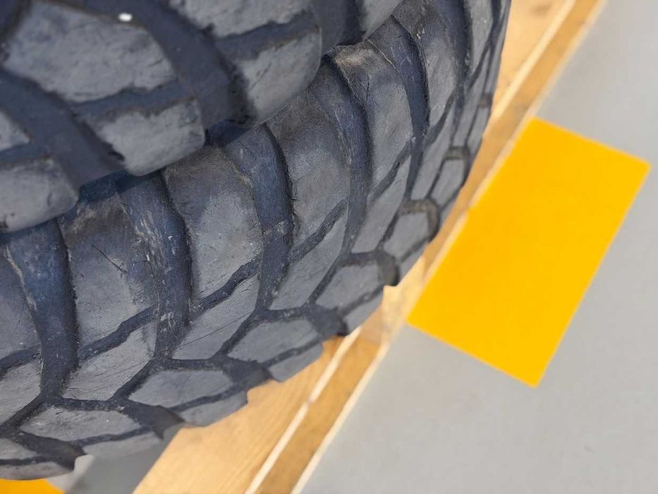 Pneus Maxxis Trepador Radial 35x12.50 R15LT