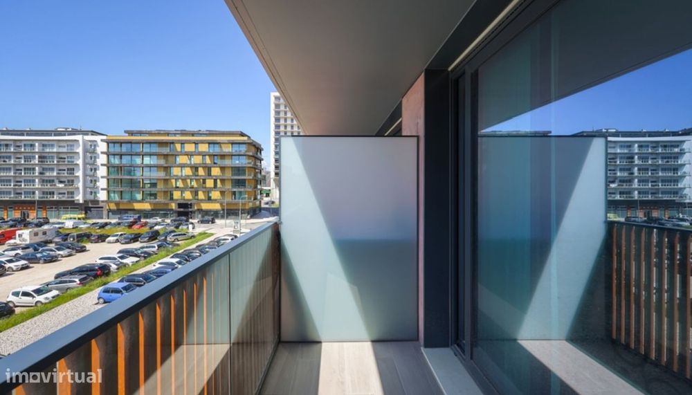 Apartamento T3 com varandas no Cais da Fonte Nova em Aveiro