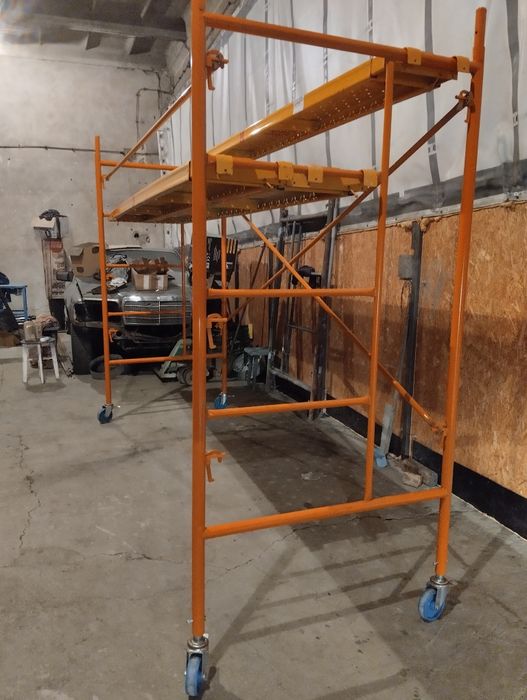 Rusztowanie elewacyjne drabinkowe nowe