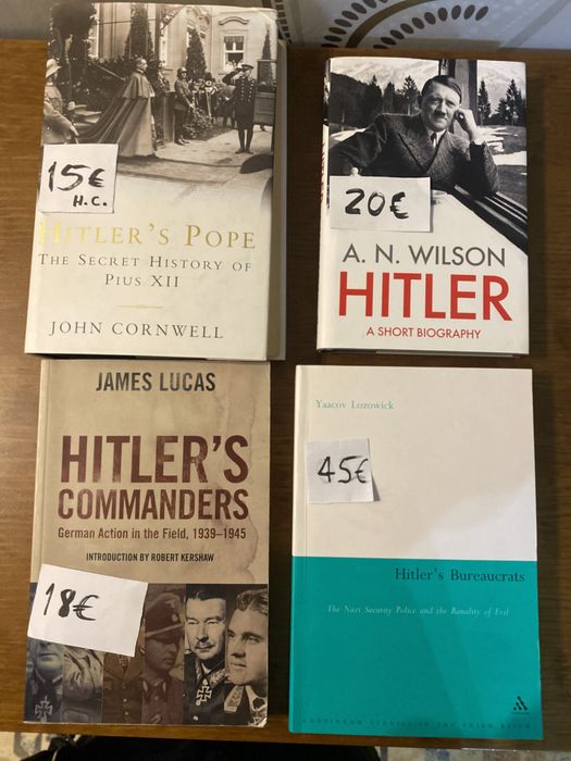 Livro: tematicas de guerras WWI e WWII - Hitler