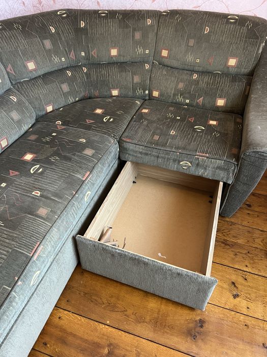 Диван кутовий розмір 2,5 *1,7 м