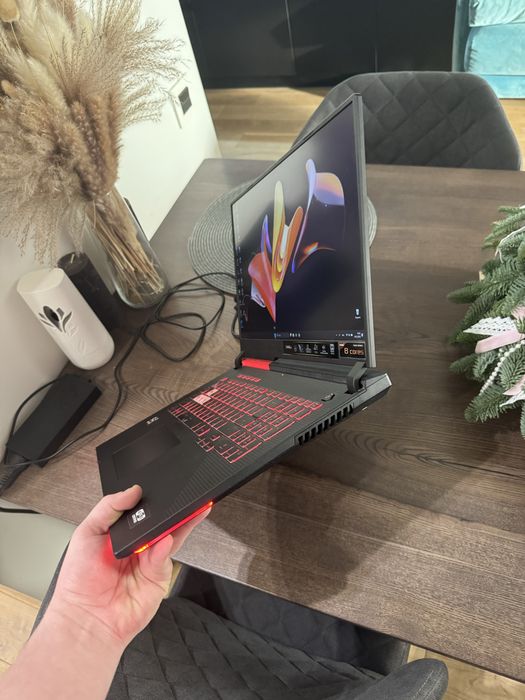 Asus Rog Strix G17 Ігровий ноутбук 17 дюймів