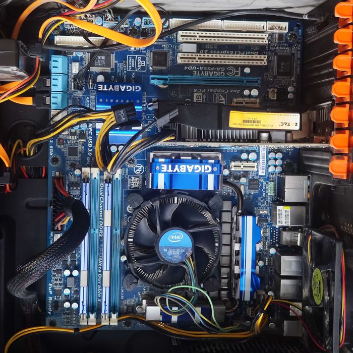 Компютер Intel i5 Zotac GTX 650