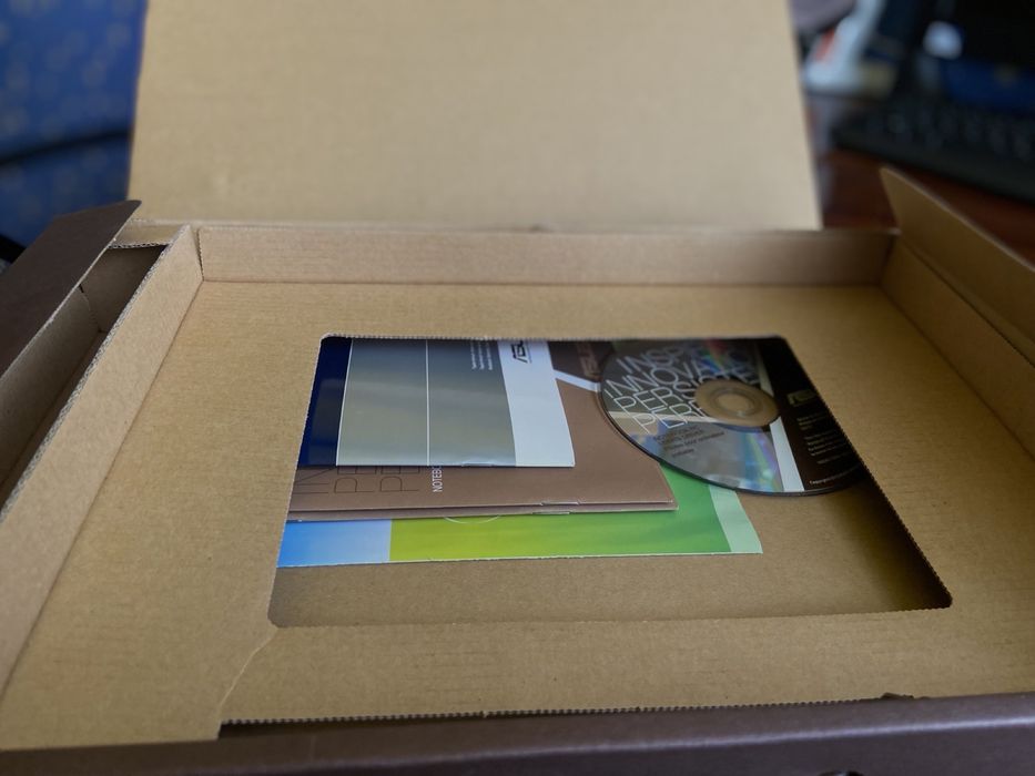 Ноутбук фірми  ASUS