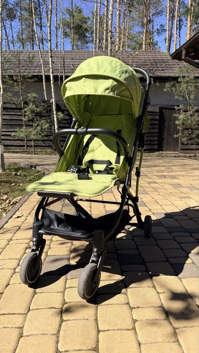 Прогулянкова коляска Chicco Trolley Me Lime