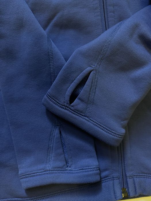 Жіноча фліска mammut