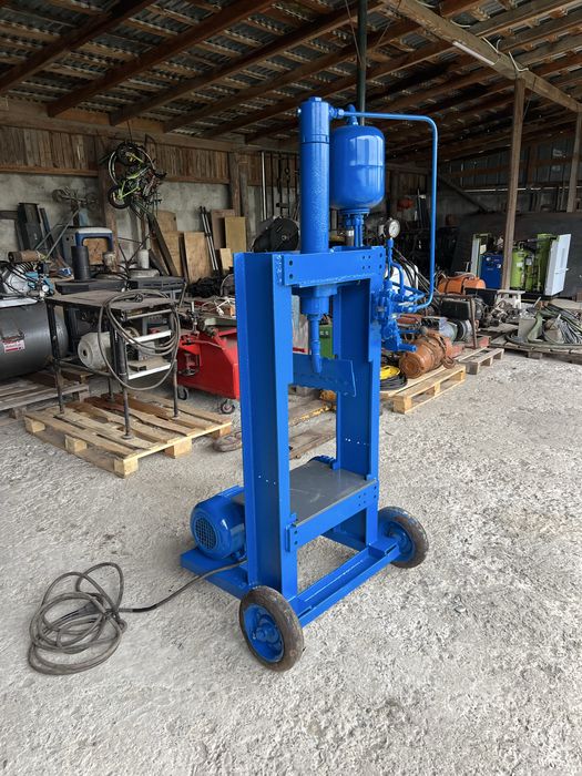 Гідравлічний дровокол/прес