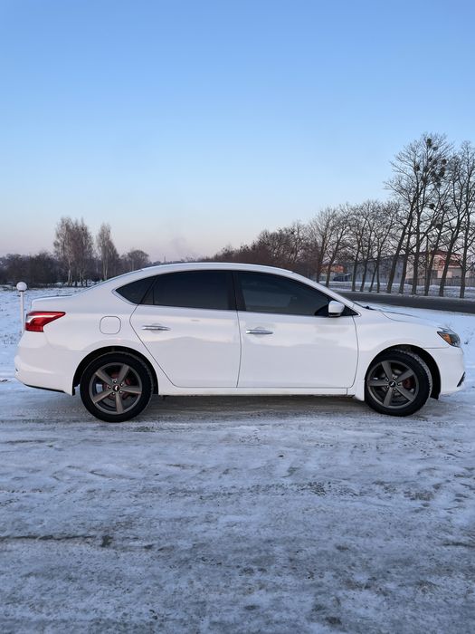 Nissan Sentra 2017 (газ-бенз)