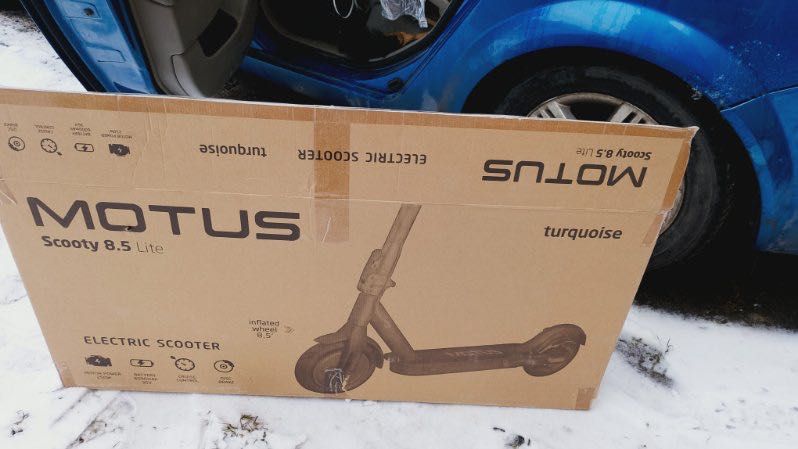 Hulajnoga  elektryczna Motus 8.5