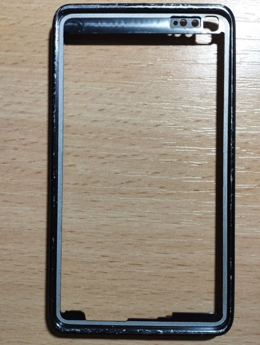 Nokia N8-00 на запчастини