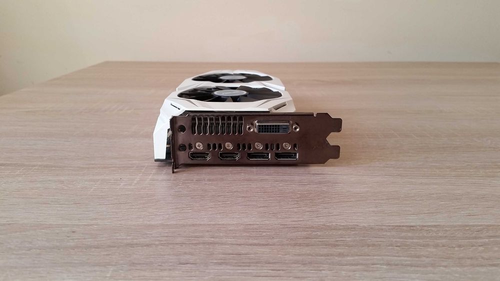 Karta graficzna Asus GeForce GTX1070 OC 256Bit