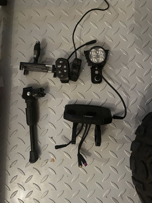 Trotinete elétrica iScooter iX6
